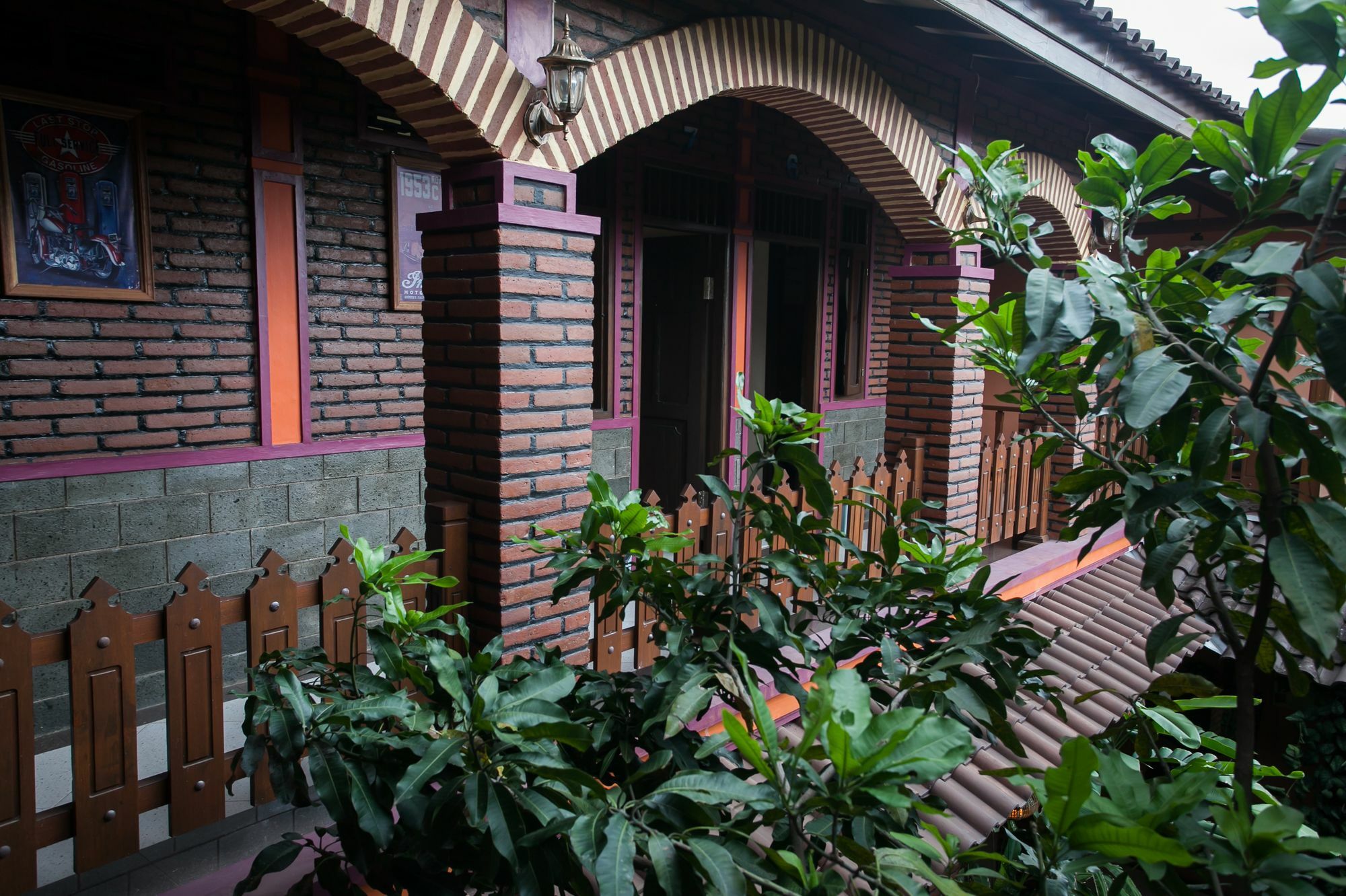 Готель Reddoorz At Omah Wetan Sawojajar Маланг Екстер'єр фото